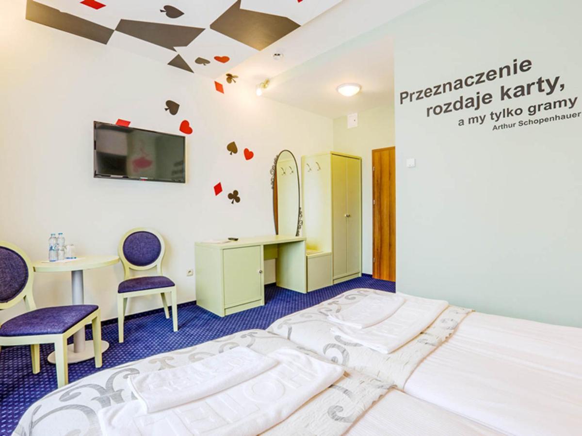 Hotel Magiczny Zakatek Raszowa ภายนอก รูปภาพ
