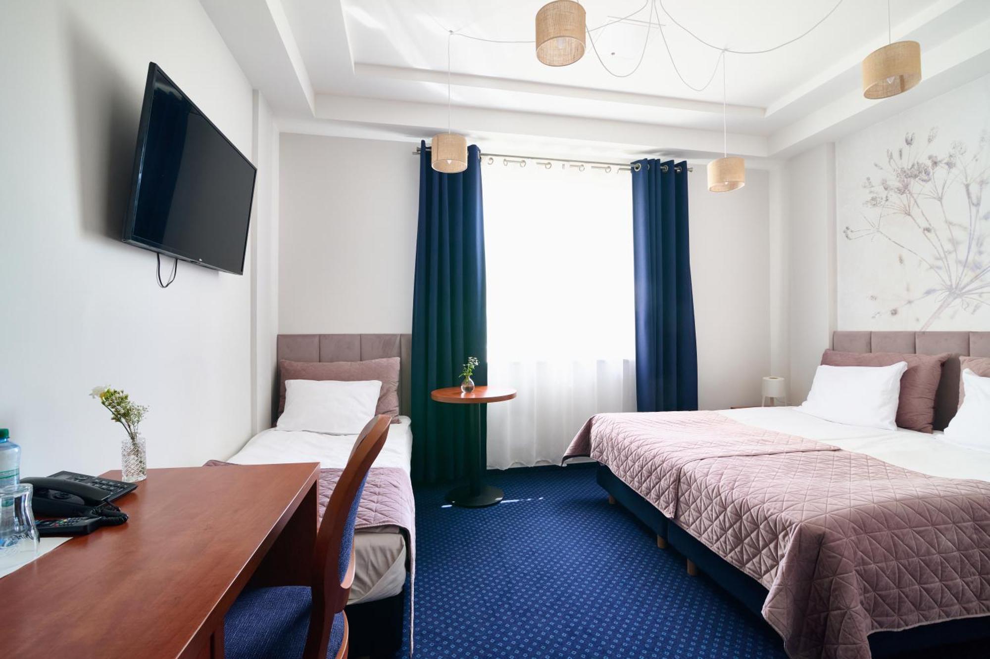 Hotel Magiczny Zakatek Raszowa ภายนอก รูปภาพ